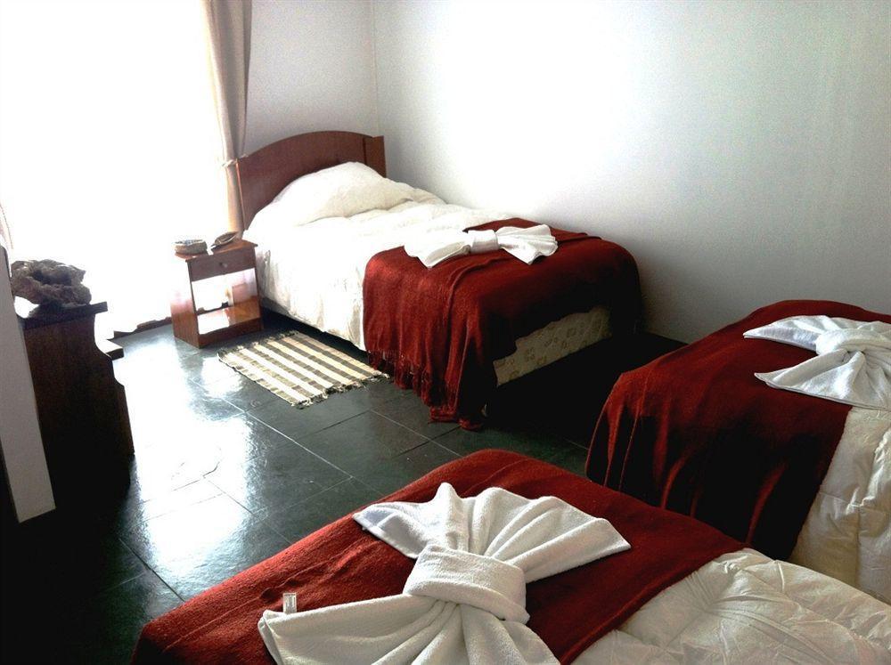 Hotel Hallef Puerto Natales Esterno foto