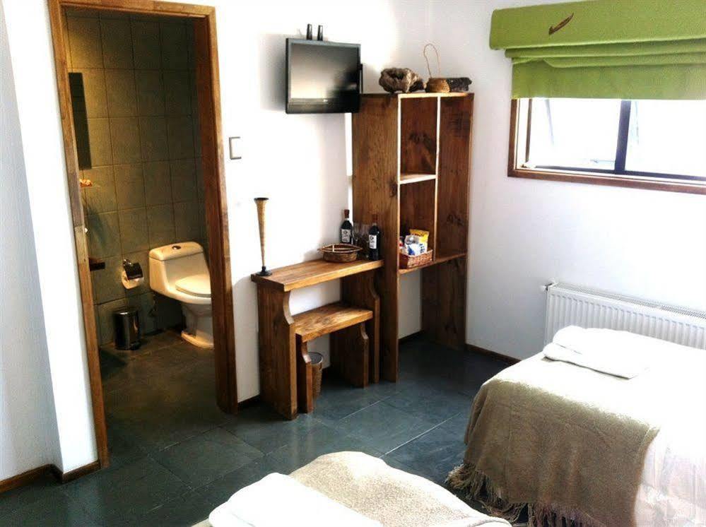 Hotel Hallef Puerto Natales Esterno foto