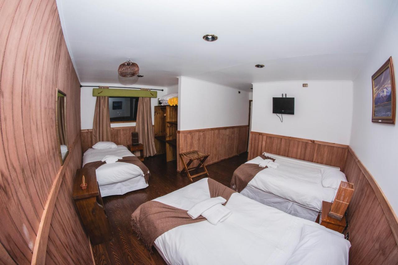Hotel Hallef Puerto Natales Esterno foto