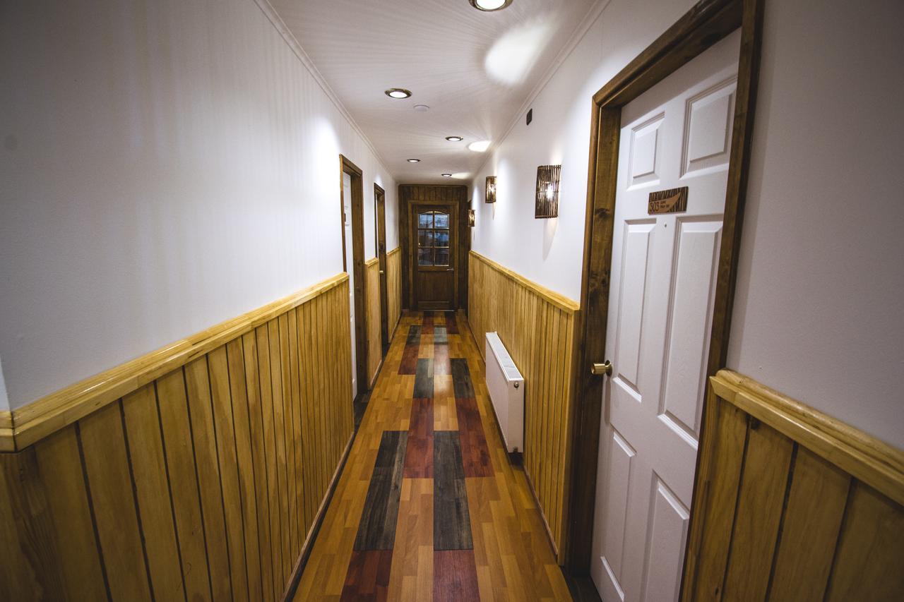 Hotel Hallef Puerto Natales Esterno foto
